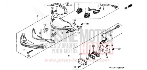 FEU ARRIERE CB900F2 de 2002